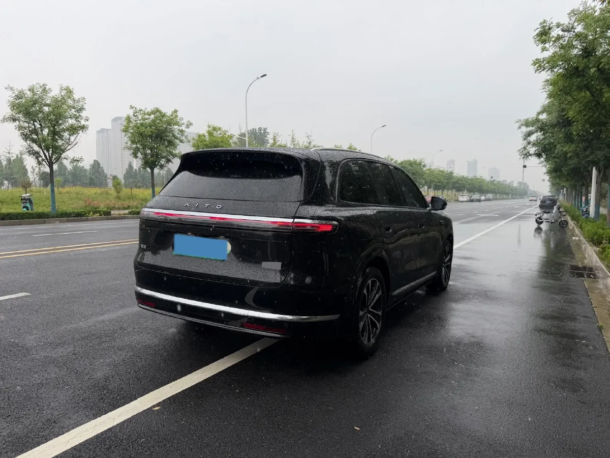 2026 AITO AITO M7 REEV 160HP REEV,autocango,china used car exporter,china ev exporter,chinese used car exporter,chinese used ev exporter