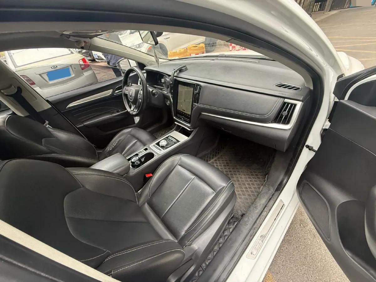 2017 Roewe i6 1.0T 125HP L3 2AT PHEV,autocango,china used car exporter,china ev exporter,chinese used car exporter,chinese used ev exporter