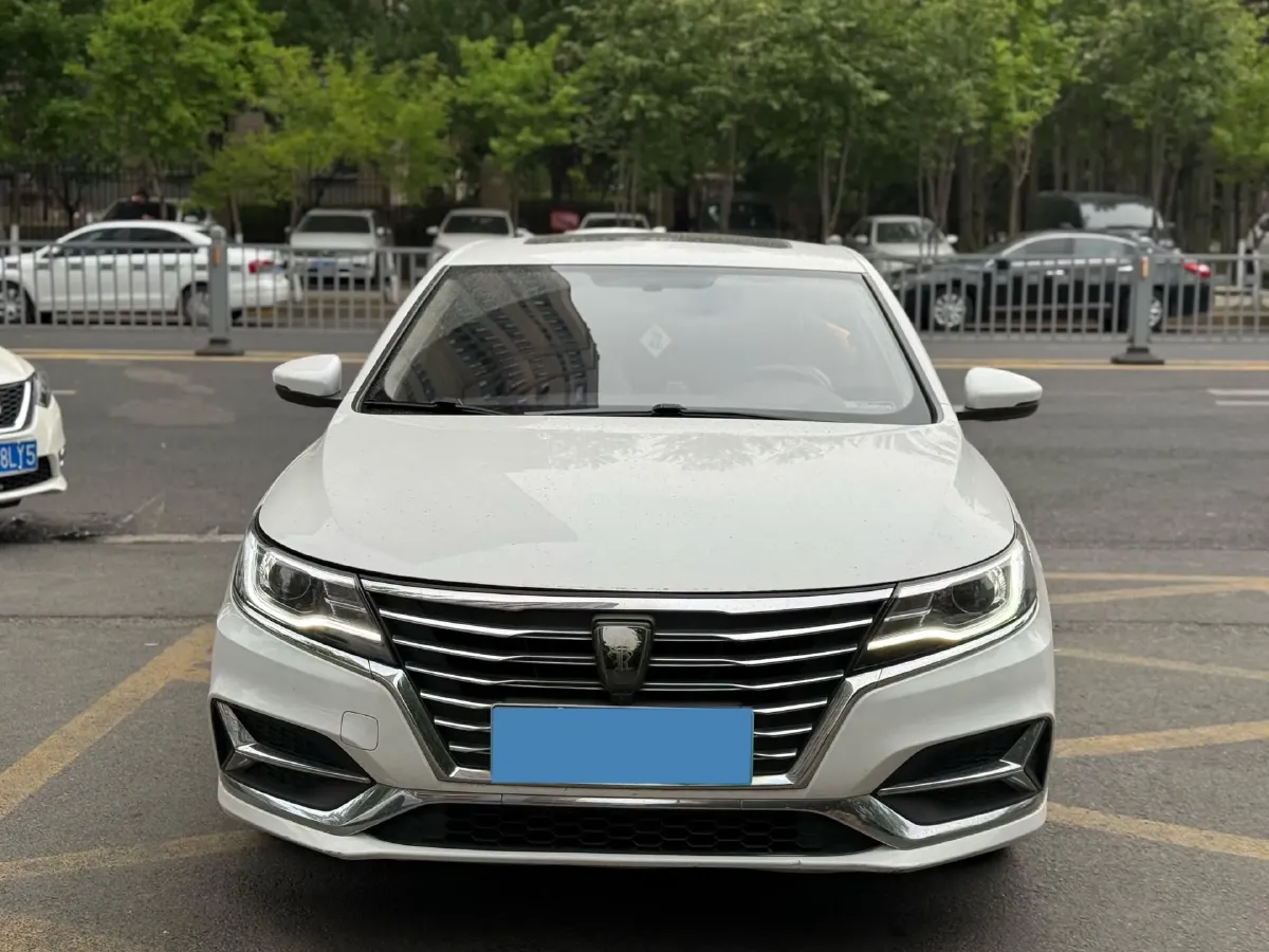 2017 Roewe i6 1.0T 125HP L3 2AT PHEV,autocango,china used car exporter,china ev exporter,chinese used car exporter,chinese used ev exporter