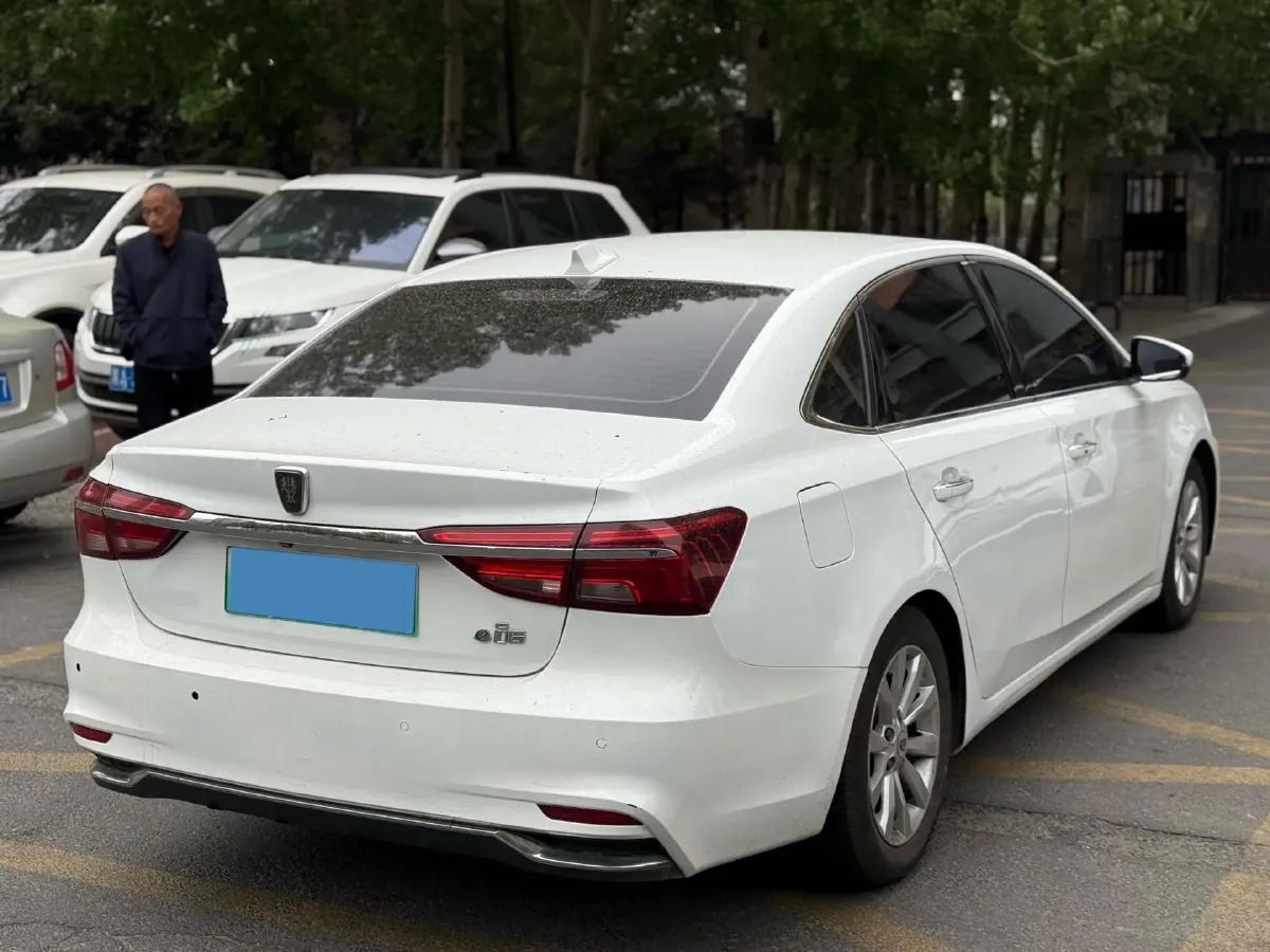 2017 Roewe i6 1.0T 125HP L3 2AT PHEV,autocango,china used car exporter,china ev exporter,chinese used car exporter,chinese used ev exporter