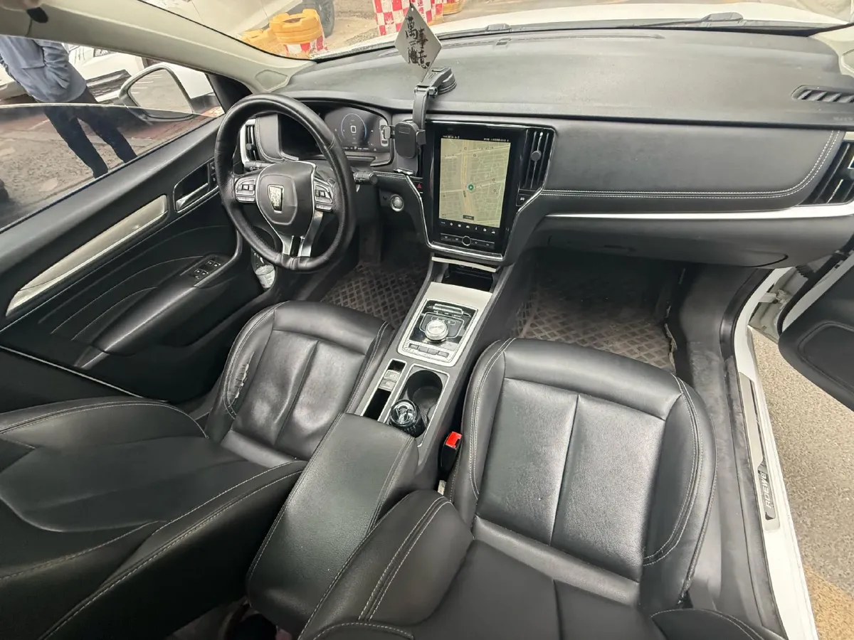 2017 Roewe i6 1.0T 125HP L3 2AT PHEV,autocango,china used car exporter,china ev exporter,chinese used car exporter,chinese used ev exporter