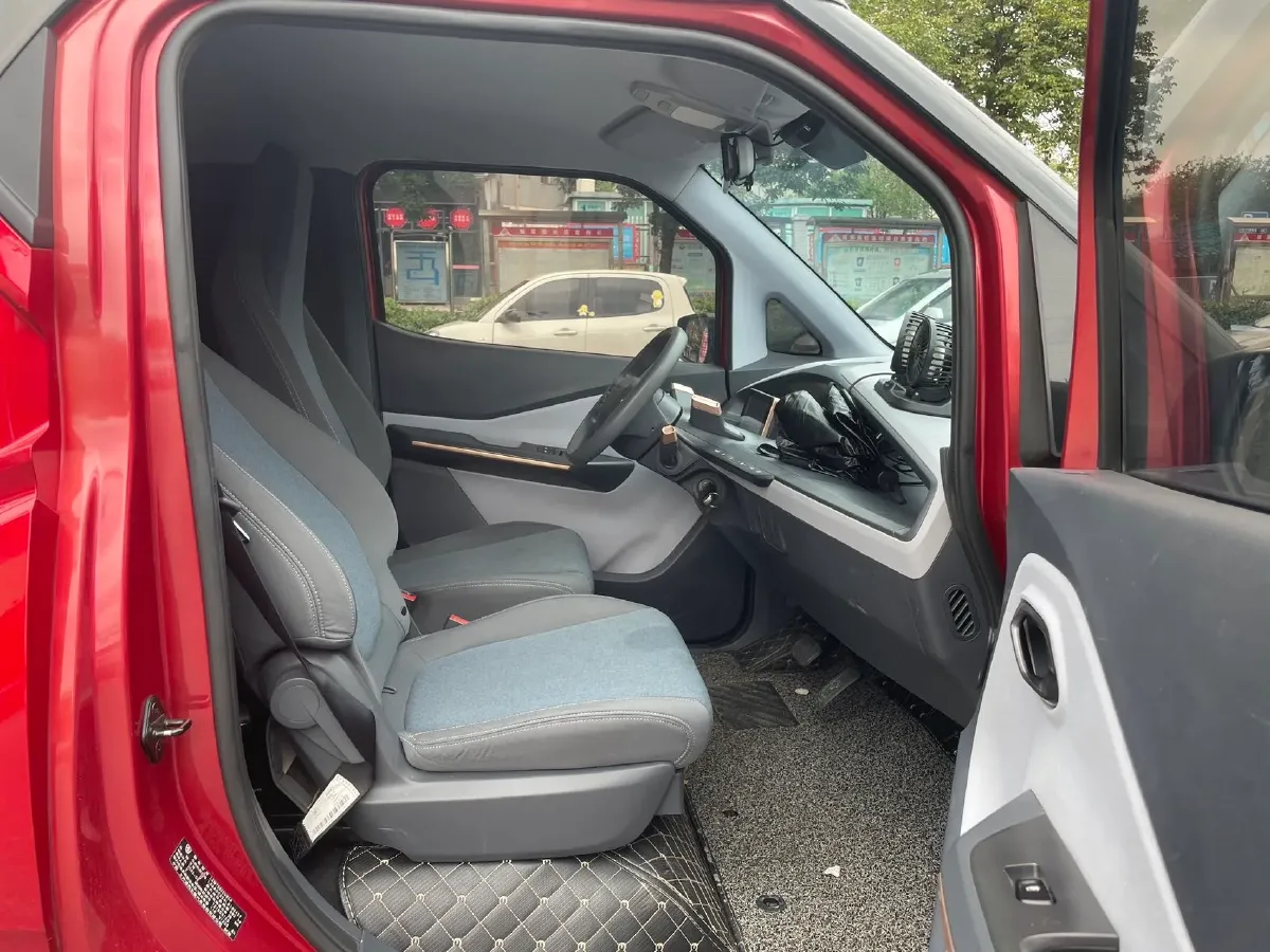 2018 BaoJun E200 BEV 22KWH,autocango,china used car exporter,china ev exporter,chinese used car exporter,chinese used ev exporter