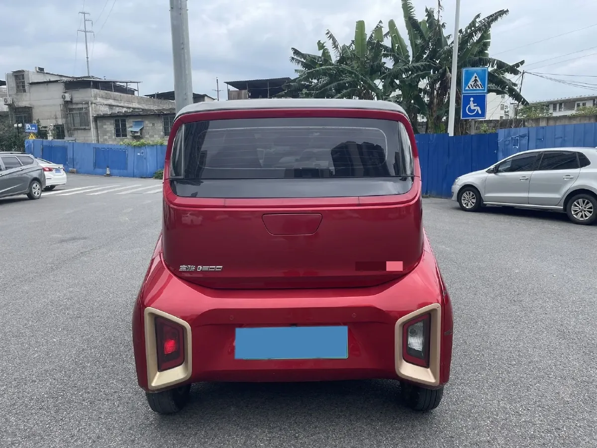 2018 BaoJun E200 BEV 22KWH,autocango,china used car exporter,china ev exporter,chinese used car exporter,chinese used ev exporter