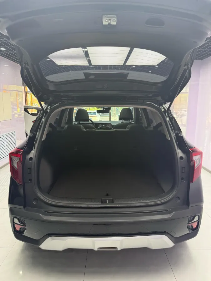 2023 Kia Seltos 1.5L 115HP L4 CVT,autocango,china used car exporter,china ev exporter,chinese used car exporter,chinese used ev exporter