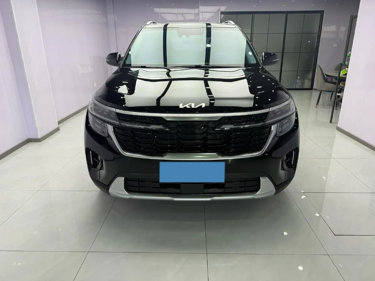 2023 Kia Seltos 1.5L 115HP L4 CVT,autocango,china used car exporter,china ev exporter,chinese used car exporter,chinese used ev exporter