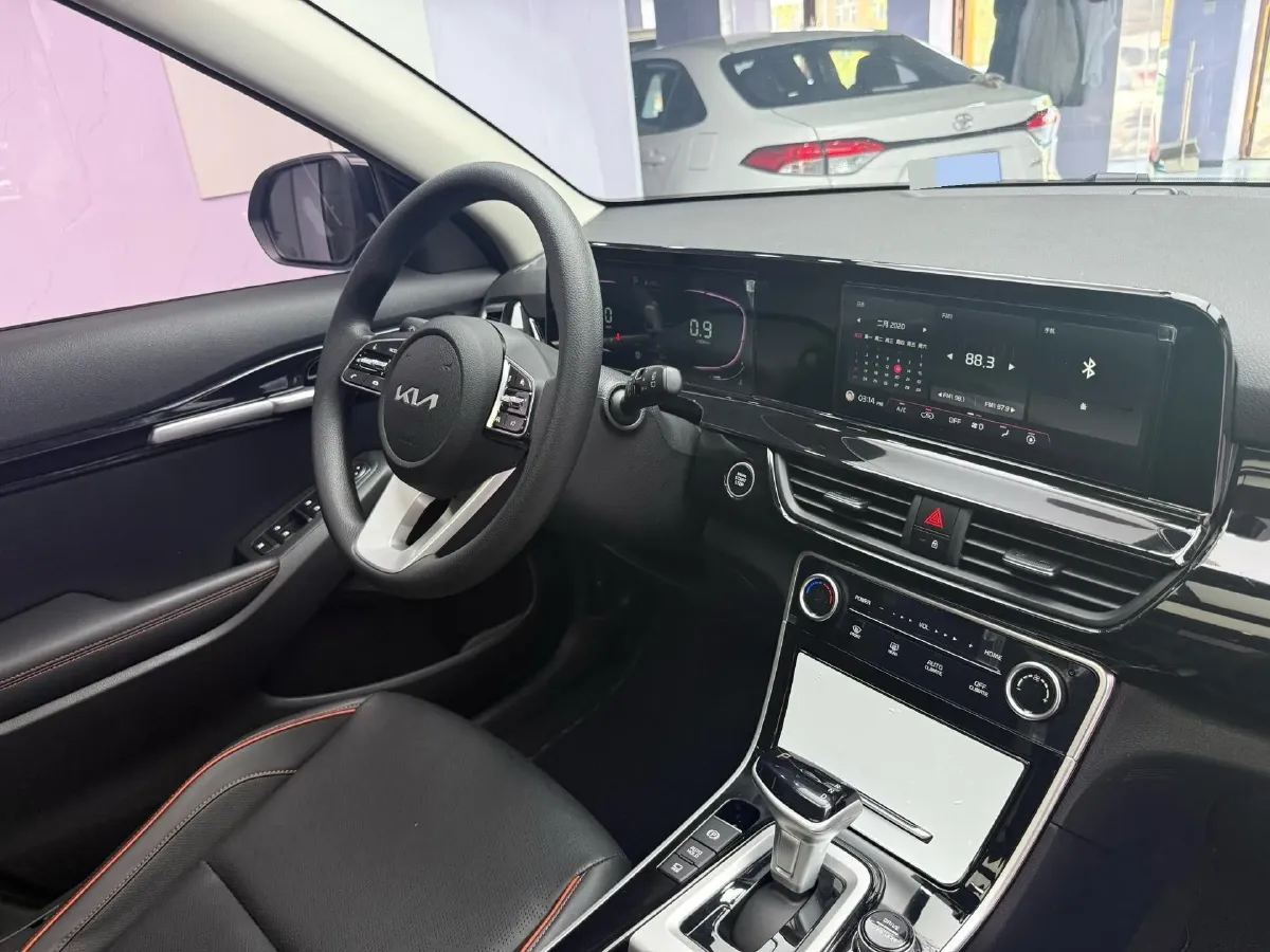 2023 Kia Seltos 1.5L 115HP L4 CVT,autocango,china used car exporter,china ev exporter,chinese used car exporter,chinese used ev exporter
