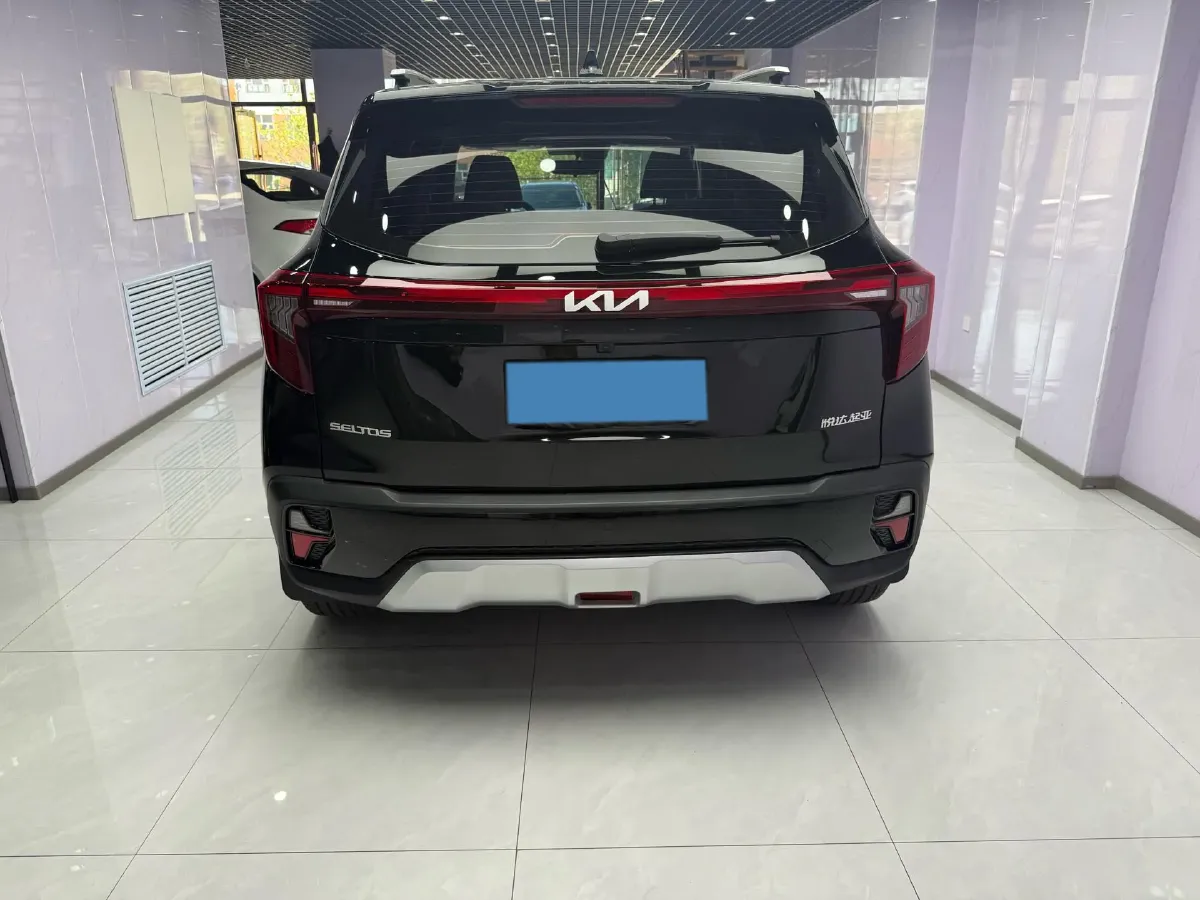 2023 Kia Seltos 1.5L 115HP L4 CVT,autocango,china used car exporter,china ev exporter,chinese used car exporter,chinese used ev exporter