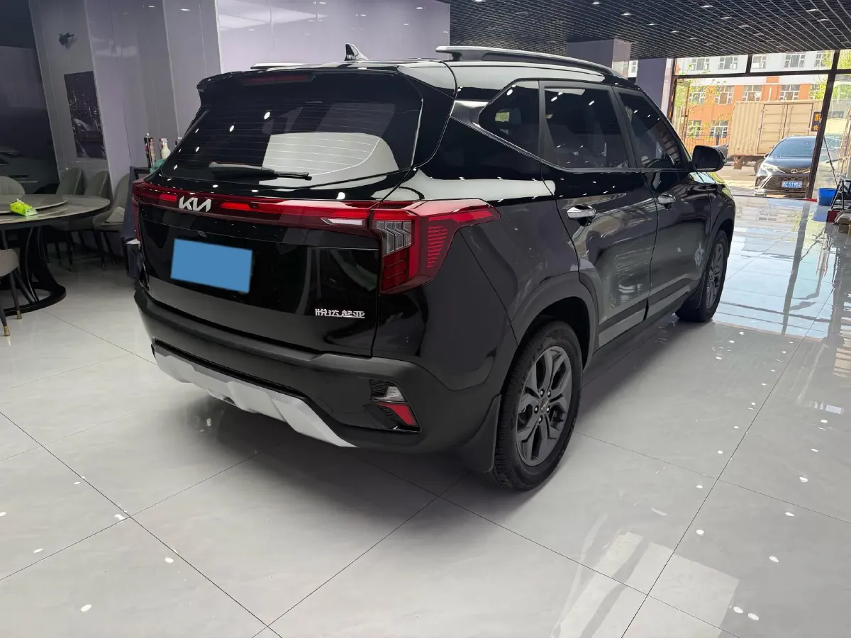 2023 Kia Seltos 1.5L 115HP L4 CVT,autocango,china used car exporter,china ev exporter,chinese used car exporter,chinese used ev exporter