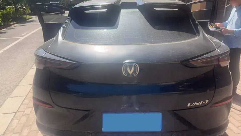 2022 ChangAn UNI-T 1.5T 188HP L4 7DCT,autocango,china used car exporter,china ev exporter,chinese used car exporter,chinese used ev exporter