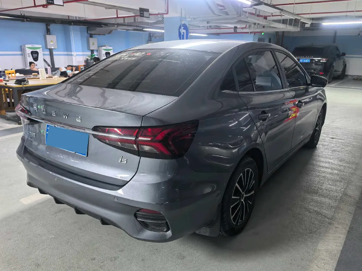 2021 Roewe i5 1.5L 120HP L4 CVT,autocango,china used car exporter,china ev exporter,chinese used car exporter,chinese used ev exporter