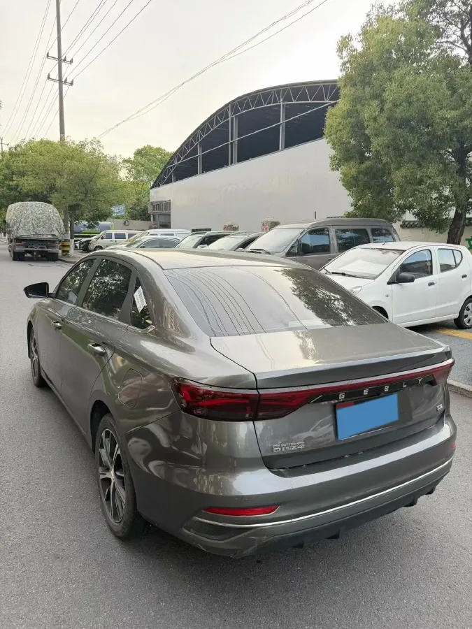 2022 Geely Emgrand 1.5L 114HP L4 CVT,autocango,china used car exporter,china ev exporter,chinese used car exporter,chinese used ev exporter