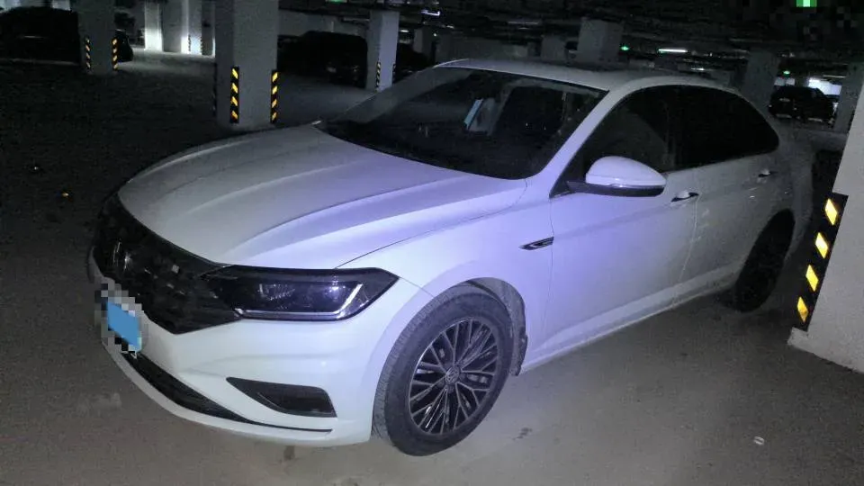 2020 Volkswagen Sagitar 1.2T 116HP L4 7DCT,autocango,china used car exporter,china ev exporter,chinese used car exporter,chinese used ev exporter
