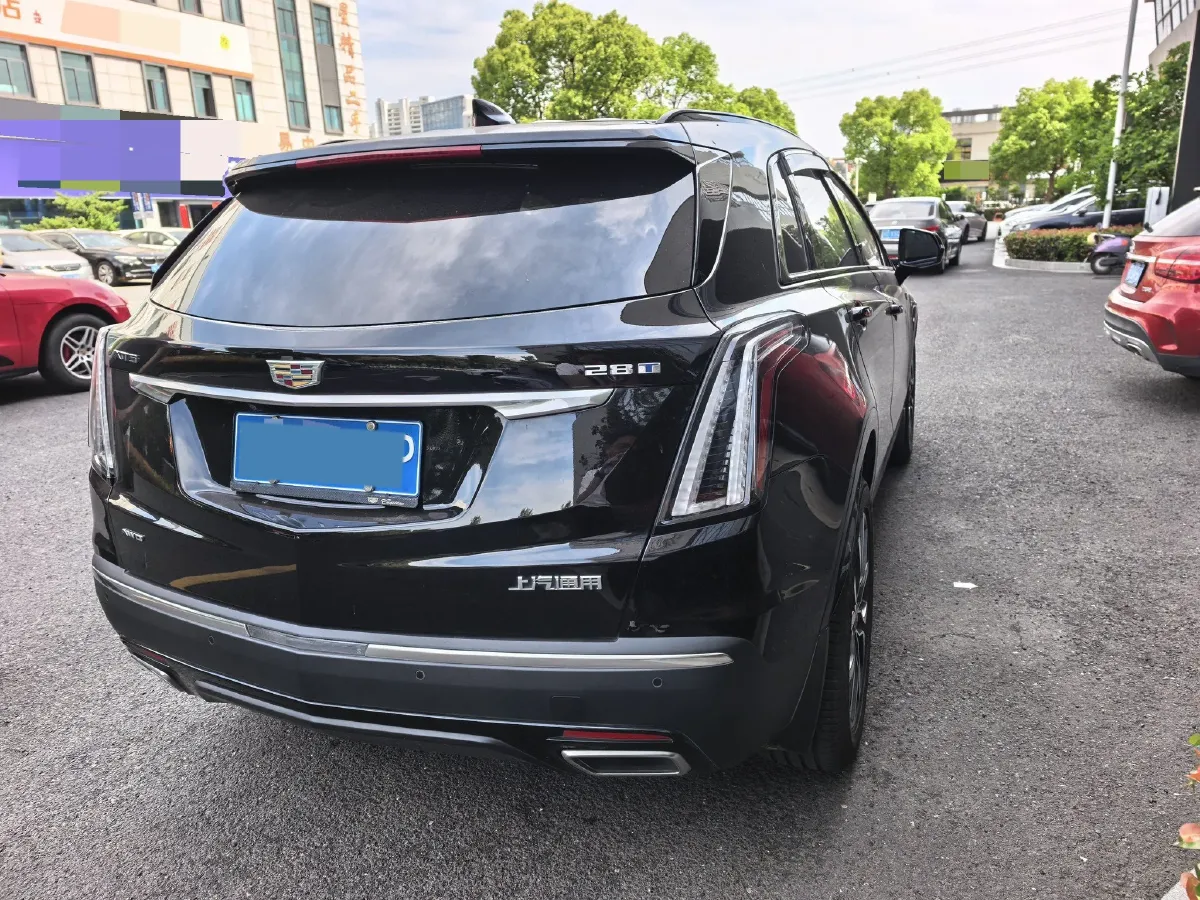 2022 Cadillac XT5 2.0T 237HP L4 9AT,autocango,china used car exporter,china ev exporter,chinese used car exporter,chinese used ev exporter