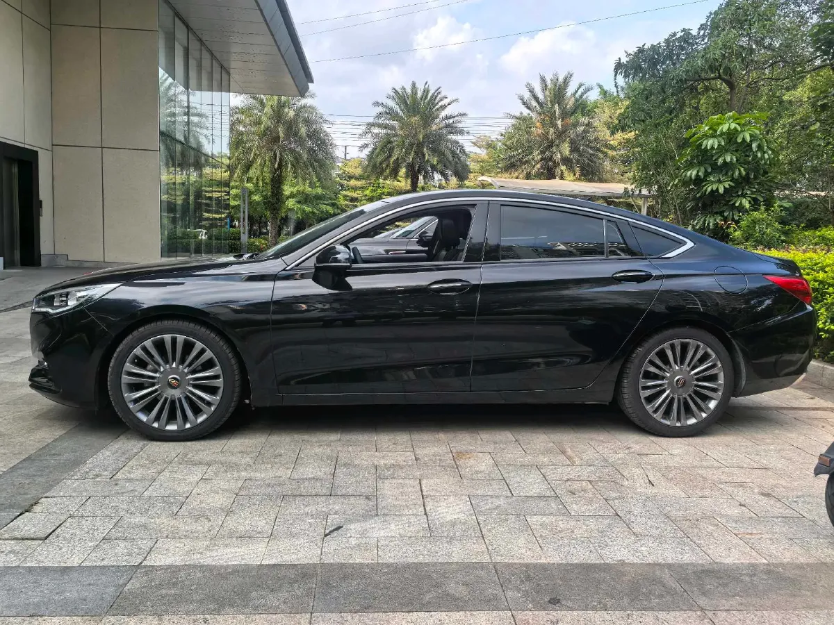 2019 HongQi H5 1.8T 180HP L4 6AT,autocango,china used car exporter,china ev exporter,chinese used car exporter,chinese used ev exporter