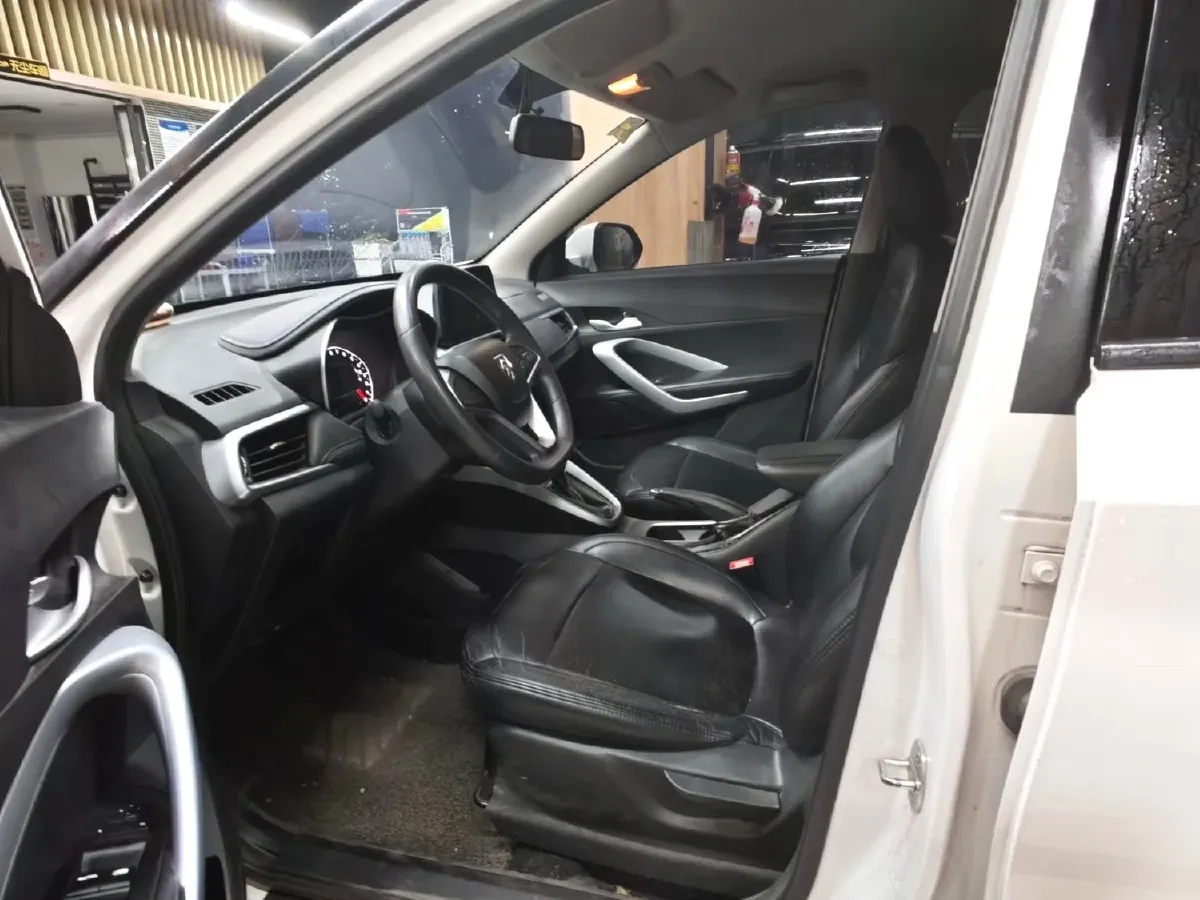 2021 BaoJun 510 1.5L 99HP L4 CVT,autocango,china used car exporter,china ev exporter,chinese used car exporter,chinese used ev exporter