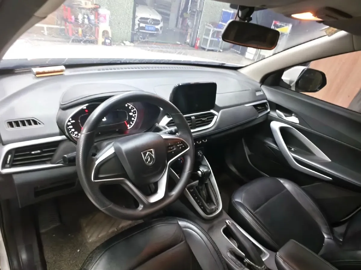 2021 BaoJun 510 1.5L 99HP L4 CVT,autocango,china used car exporter,china ev exporter,chinese used car exporter,chinese used ev exporter