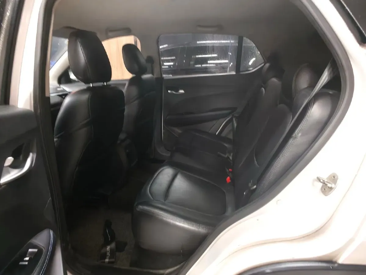2021 BaoJun 510 1.5L 99HP L4 CVT,autocango,china used car exporter,china ev exporter,chinese used car exporter,chinese used ev exporter
