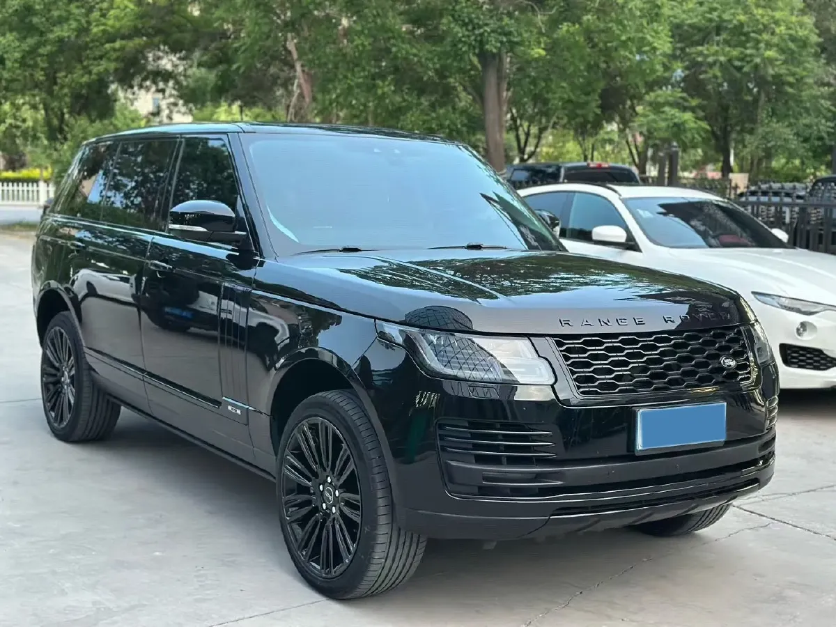 2021 Land Rover Range Rover 3.0T 400HP L6 8AT,autocango,china used car exporter,china ev exporter,chinese used car exporter,chinese used ev exporter