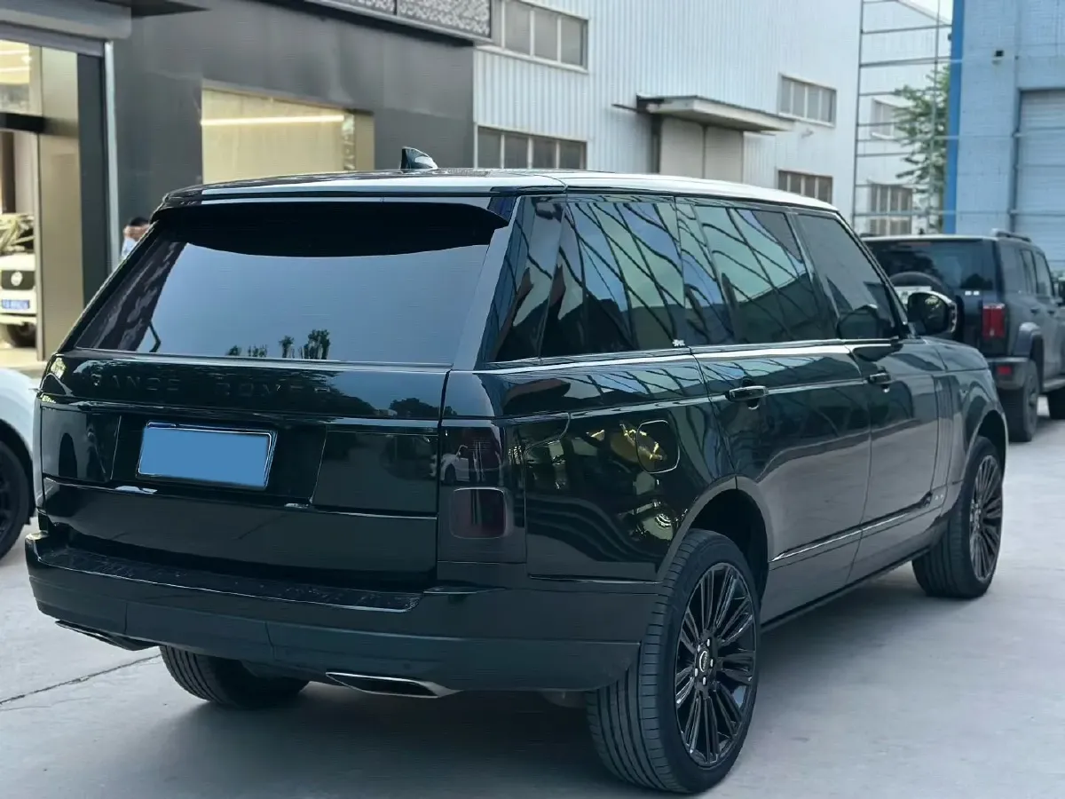 2021 Land Rover Range Rover 3.0T 400HP L6 8AT,autocango,china used car exporter,china ev exporter,chinese used car exporter,chinese used ev exporter