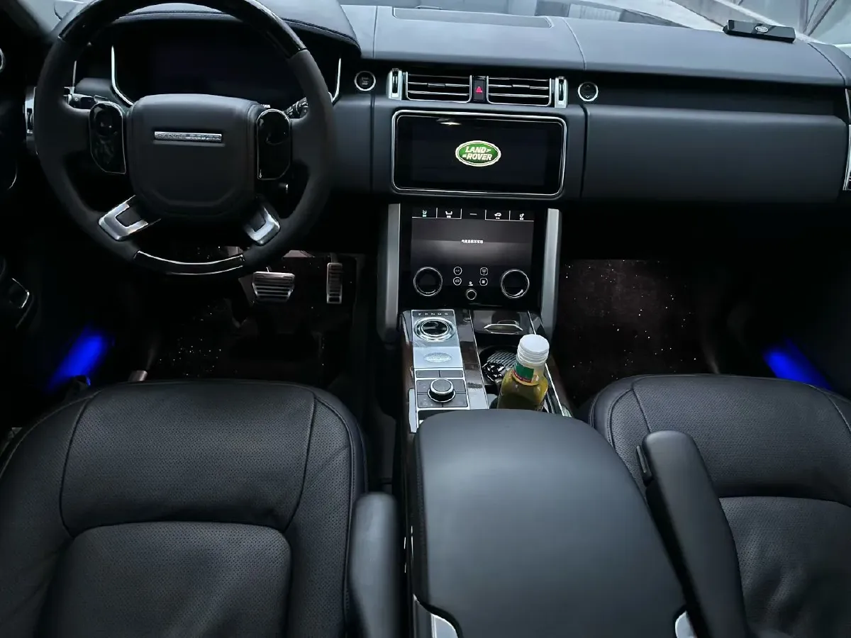 2021 Land Rover Range Rover 3.0T 400HP L6 8AT,autocango,china used car exporter,china ev exporter,chinese used car exporter,chinese used ev exporter