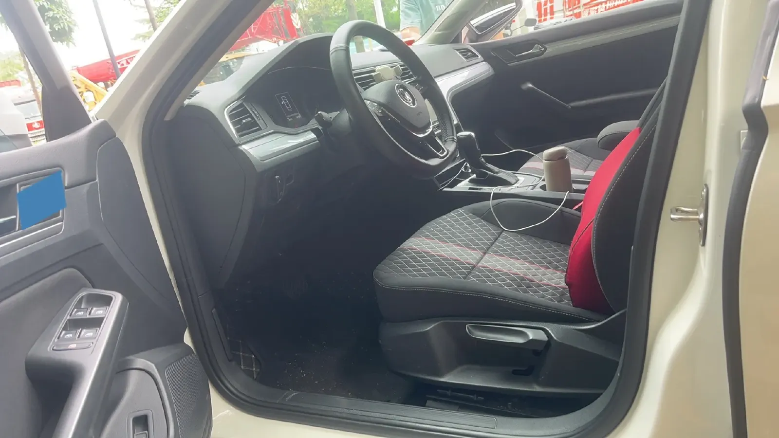 2019 Volkswagen T-Cross 1.4T 150HP L4 7DCT,autocango,china used car exporter,china ev exporter,chinese used car exporter,chinese used ev exporter
