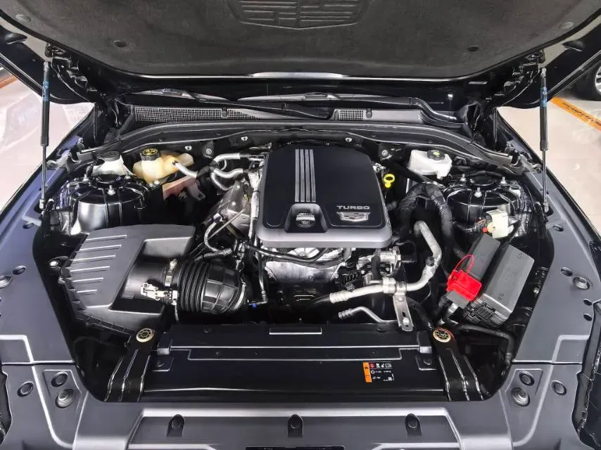 2023 Cadillac CT5 2.0T 237HP L4 10AT,autocango,china used car exporter,china ev exporter,chinese used car exporter,chinese used ev exporter