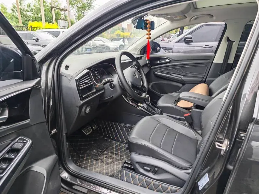 2021 Jetta VS7 1.4T 150HP L4 6AT,autocango,china used car exporter,china ev exporter,chinese used car exporter,chinese used ev exporter