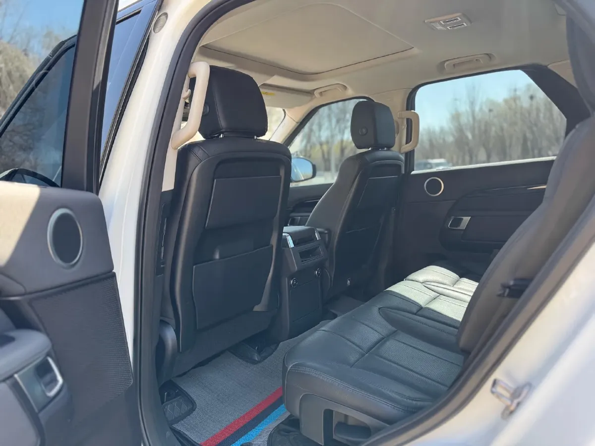 2017 Land Rover Discovery 3.0T 340HP V6 8AT,autocango,china used car exporter,china ev exporter,chinese used car exporter,chinese used ev exporter