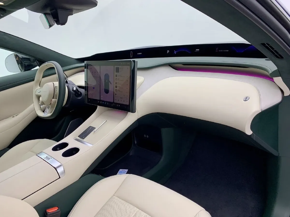 2025 MI YU7 BEV 101.7KWH,autocango,china used car exporter,china ev exporter,chinese used car exporter,chinese used ev exporter