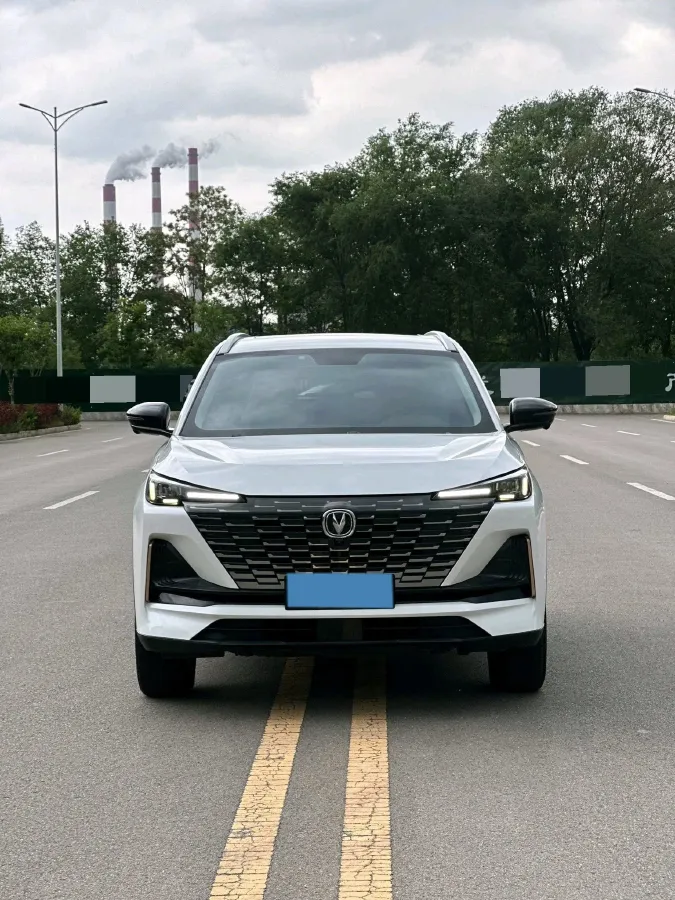 2022 ChangAn Oshan X7 Plus 1.5T 188HP L4 7DCT,autocango,china used car exporter,china ev exporter,chinese used car exporter,chinese used ev exporter
