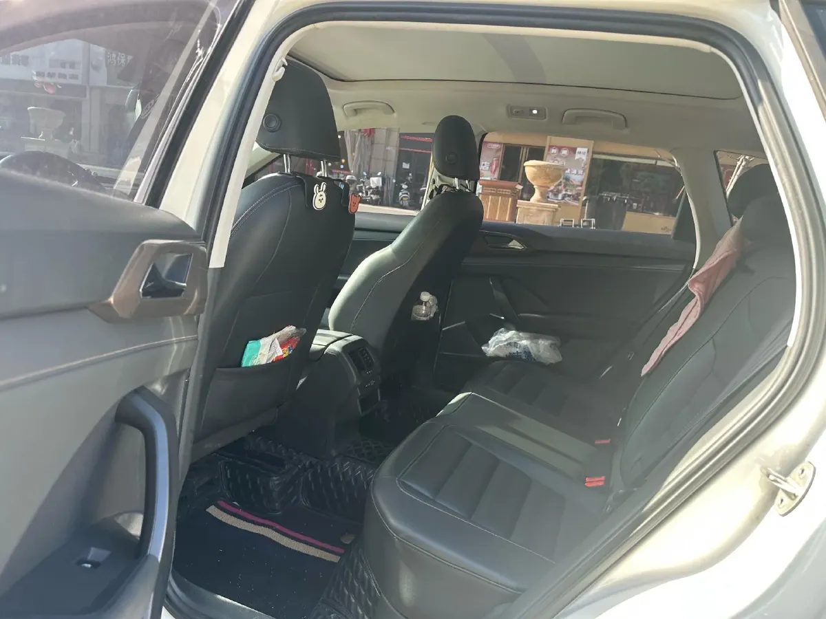 2021 Volkswagen Tharu 1.4T 150HP L4 7DCT,autocango,china used car exporter,china ev exporter,chinese used car exporter,chinese used ev exporter