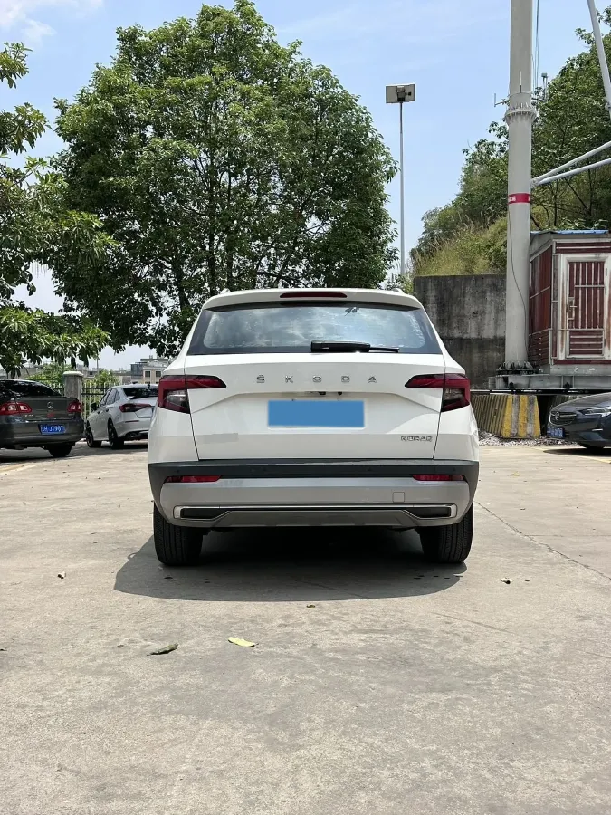 2020 Skoda Karoq 1.4T 150HP L4 7DCT,autocango,china used car exporter,china ev exporter,chinese used car exporter,chinese used ev exporter