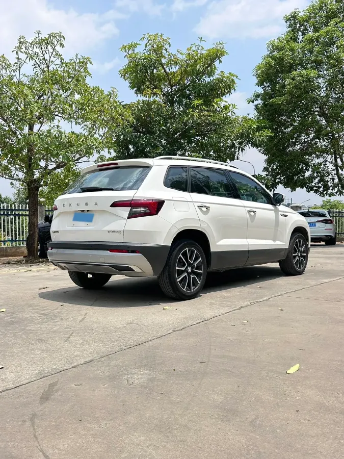 2020 Skoda Karoq 1.4T 150HP L4 7DCT,autocango,china used car exporter,china ev exporter,chinese used car exporter,chinese used ev exporter