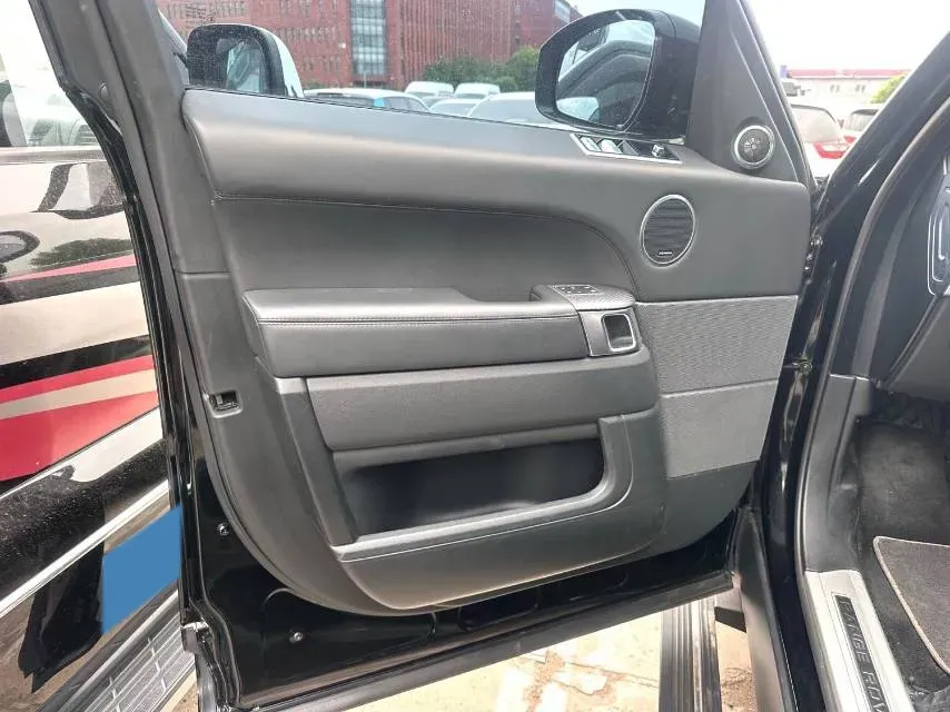 2020 Land Rover Range Rover Sport 3.0T 360HP L6 8AT,autocango,china used car exporter,china ev exporter,chinese used car exporter,chinese used ev exporter