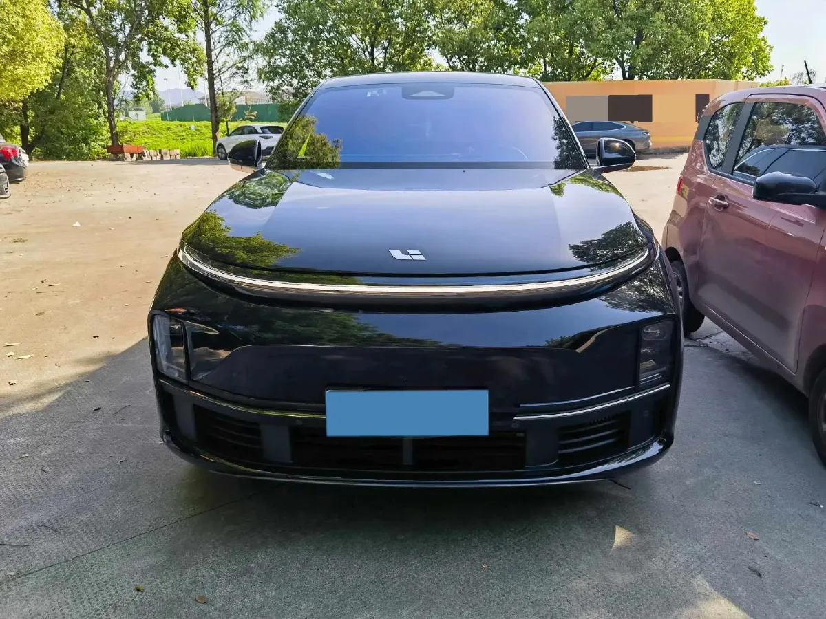 2024 Li L7 Range Extended 154HP REEV 42.8KWH,autocango,china used car exporter,china ev exporter,chinese used car exporter,chinese used ev exporter