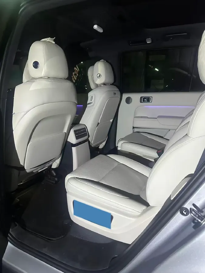 2022 Li L9 Range Extended 154HP REEV 42.6KWH,autocango,china used car exporter,china ev exporter,chinese used car exporter,chinese used ev exporter