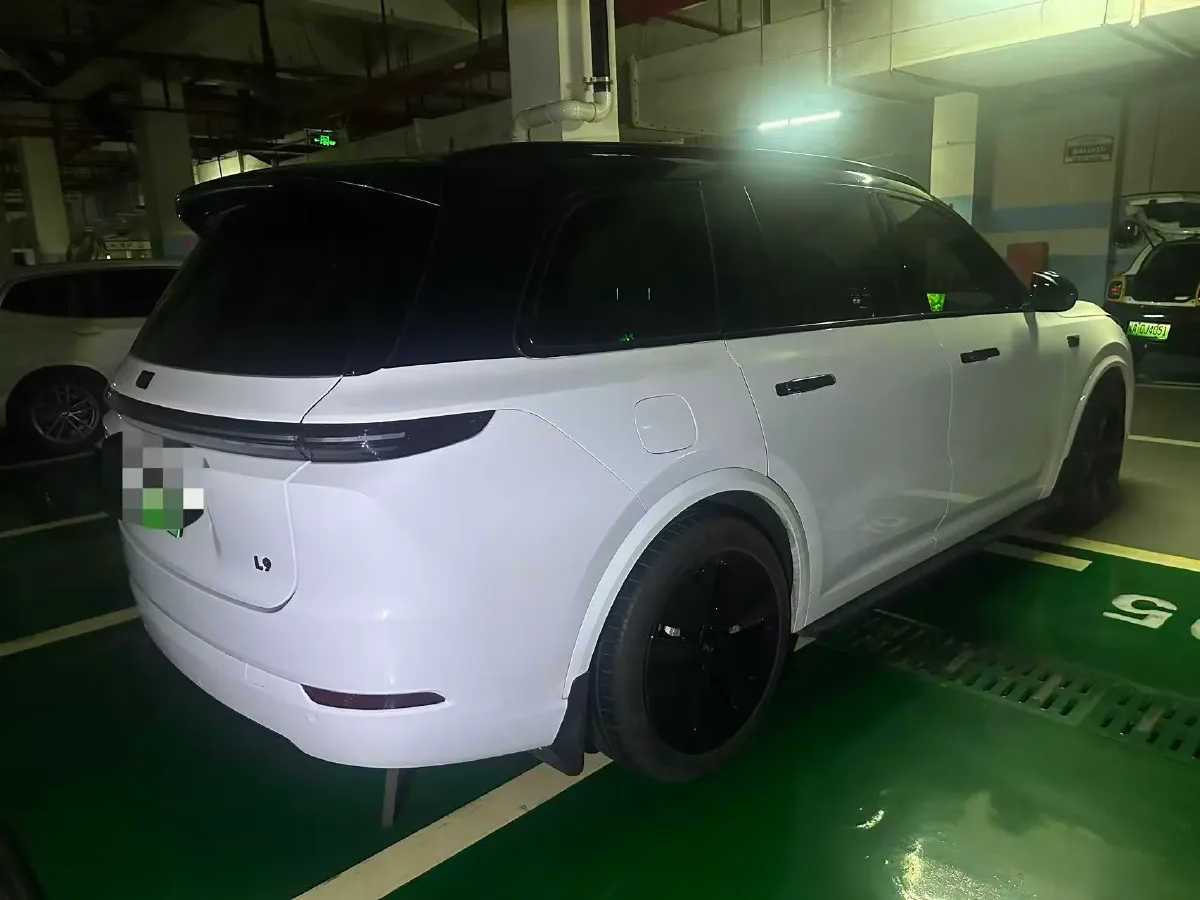2022 Li L9 Range Extended 154HP REEV 42.6KWH,autocango,china used car exporter,china ev exporter,chinese used car exporter,chinese used ev exporter