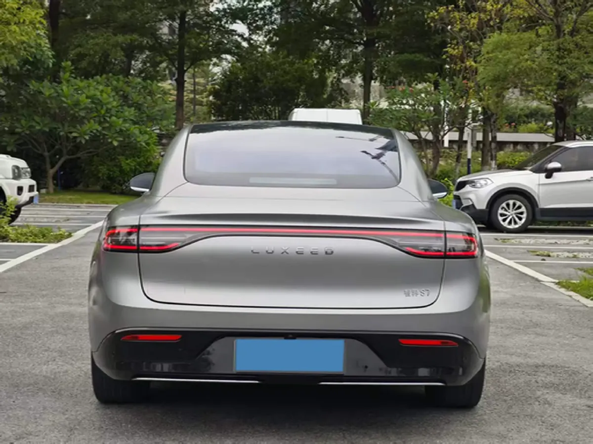 2024 Luxeed S7 BEV 82KWH,autocango,china used car exporter,china ev exporter,chinese used car exporter,chinese used ev exporter