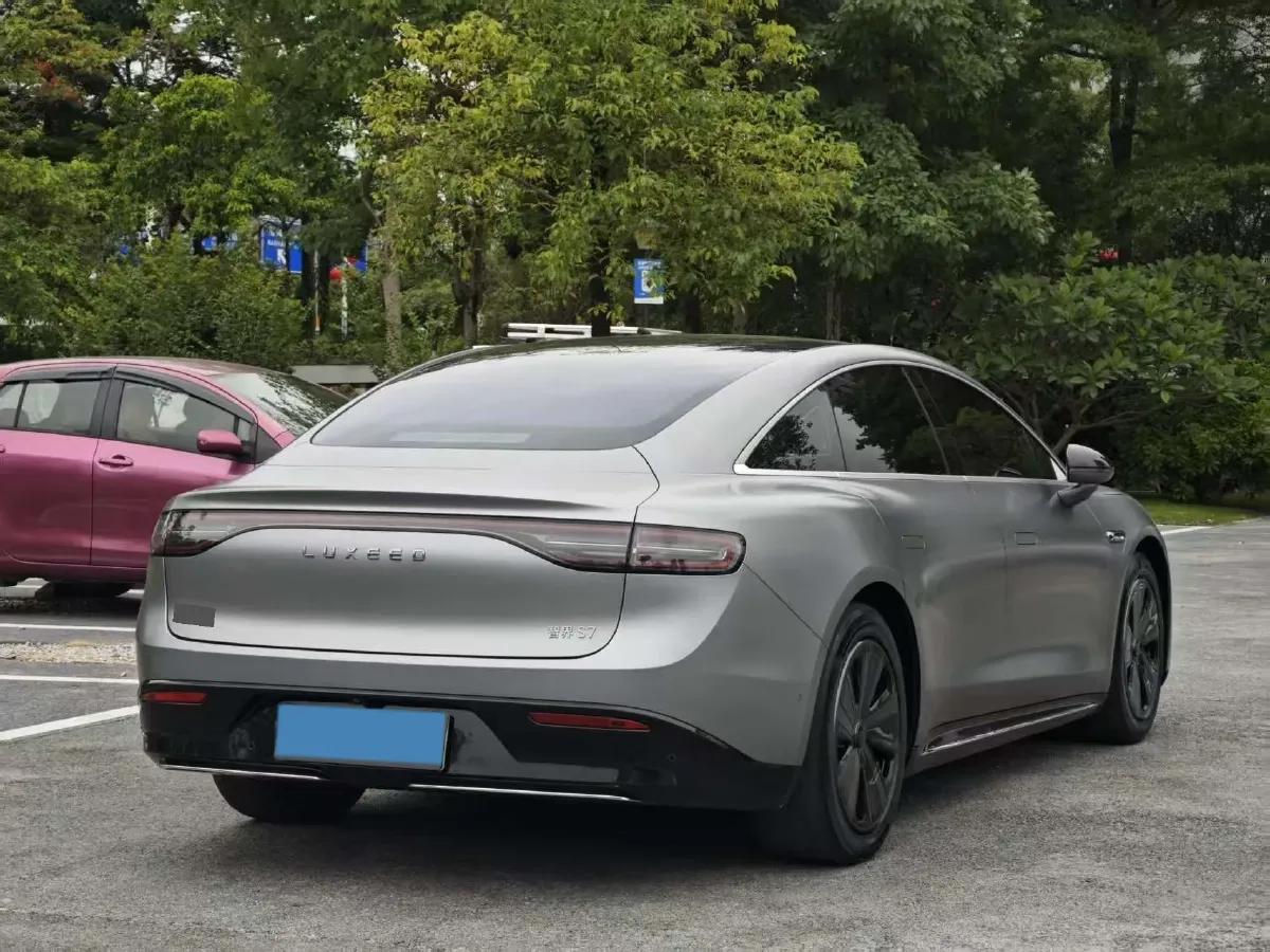 2024 Luxeed S7 BEV 82KWH,autocango,china used car exporter,china ev exporter,chinese used car exporter,chinese used ev exporter