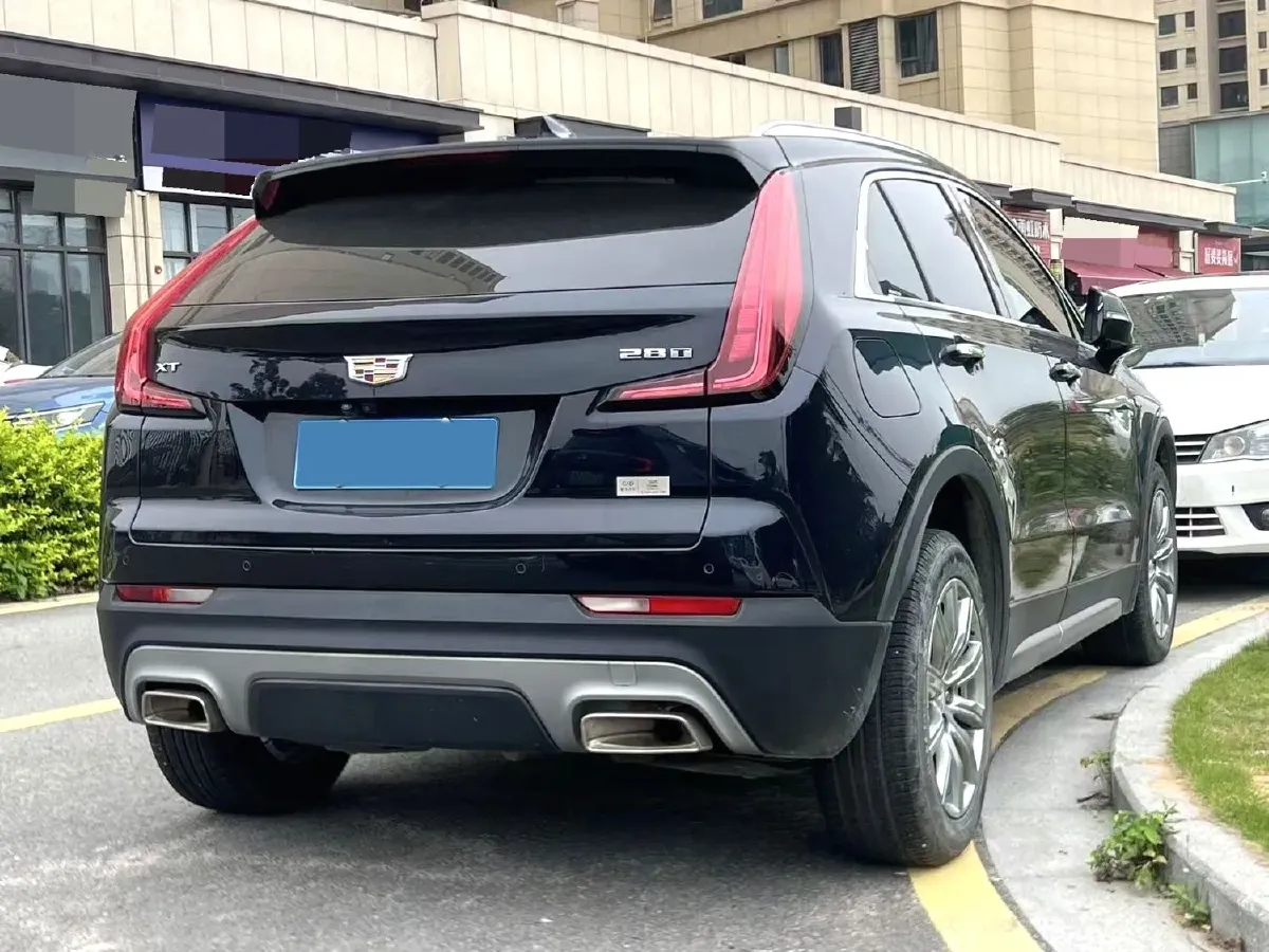 2021 Cadillac XT4 2.0T 237HP L4 9AT,autocango,china used car exporter,china ev exporter,chinese used car exporter,chinese used ev exporter