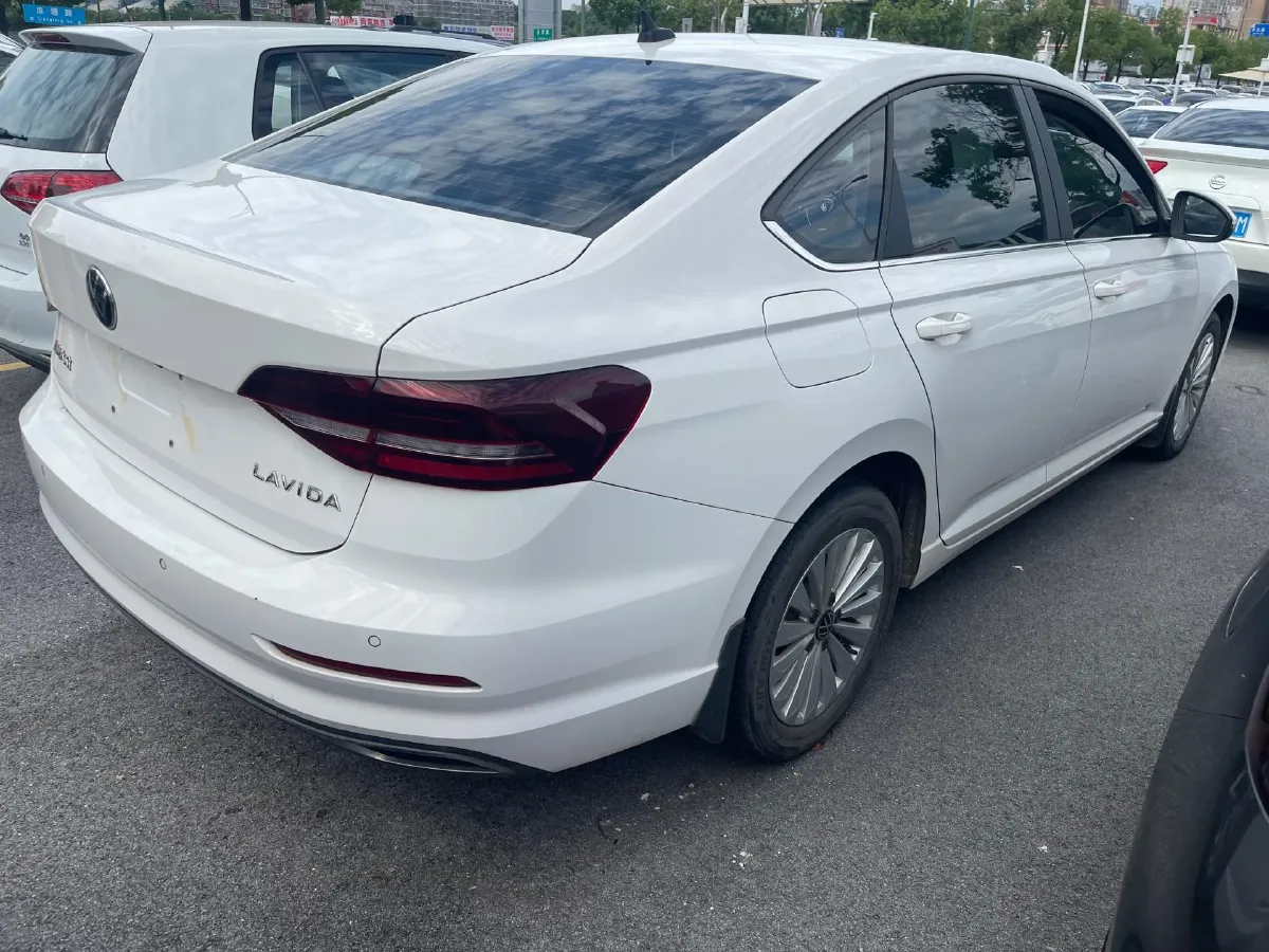 2021 Volkswagen Lavida 1.5L 113HP L4 6AT,autocango,china used car exporter,china ev exporter,chinese used car exporter,chinese used ev exporter