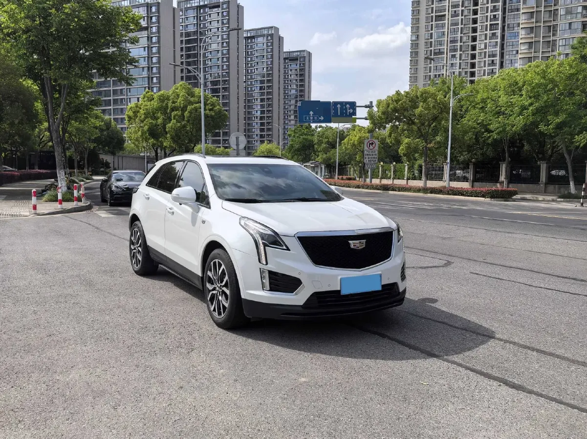 2021 Cadillac XT5 2.0T 237HP L4 9AT,autocango,china used car exporter,china ev exporter,chinese used car exporter,chinese used ev exporter
