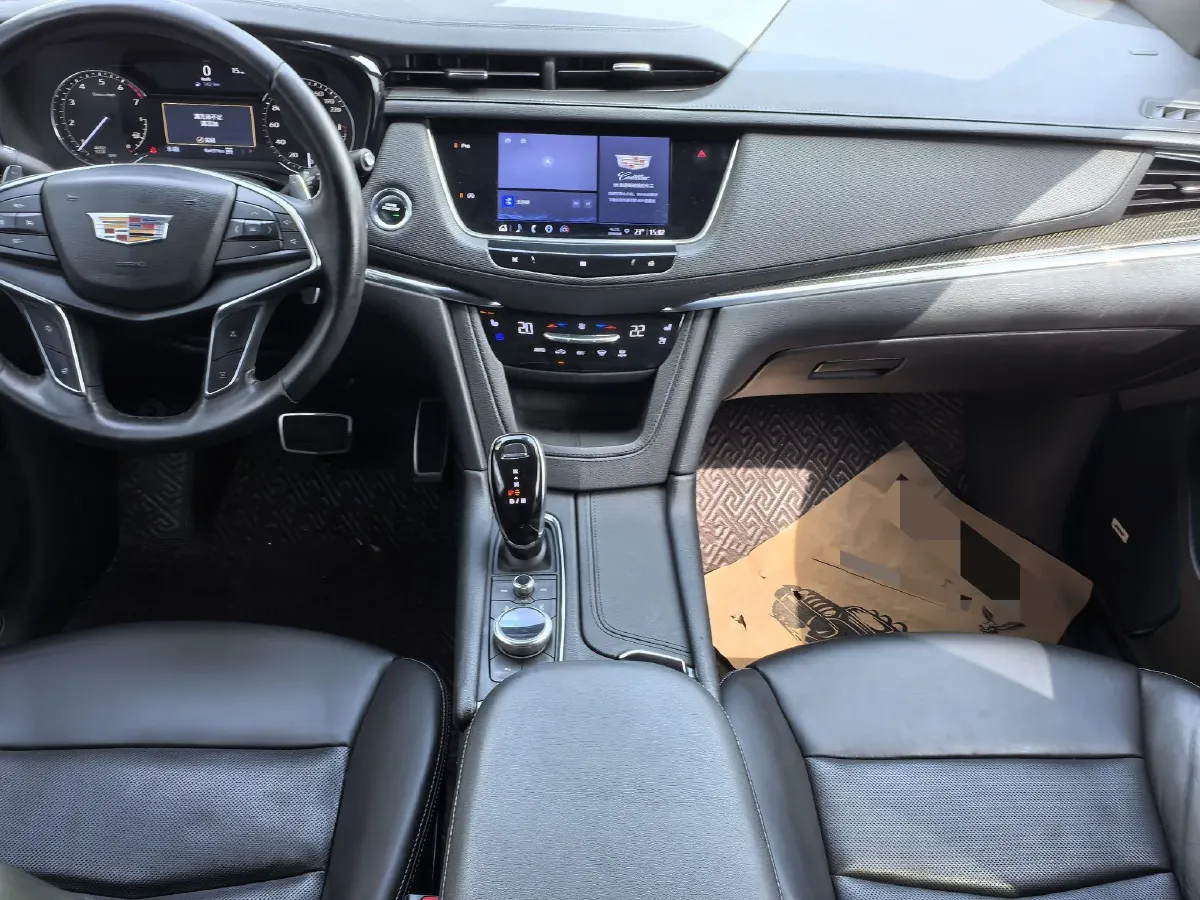2021 Cadillac XT5 2.0T 237HP L4 9AT,autocango,china used car exporter,china ev exporter,chinese used car exporter,chinese used ev exporter