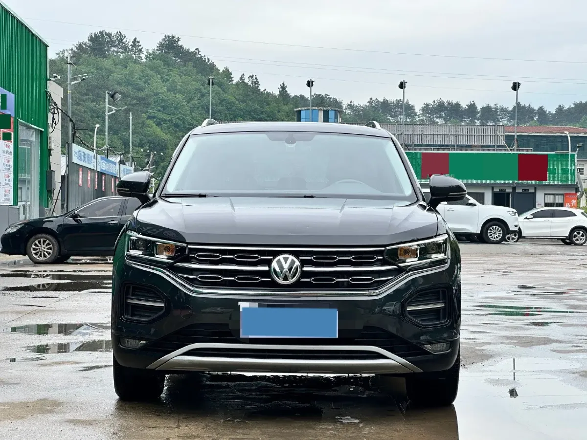 2021 Volkswagen Tayron 2.0T 186HP L4 7DCT,autocango,china used car exporter,china ev exporter,chinese used car exporter,chinese used ev exporter
