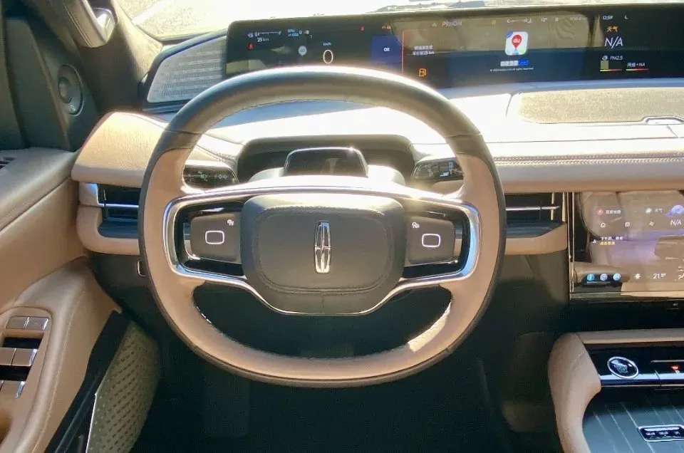 2025 Lincoln Navigator 3.5T 396HP V6 10AT,autocango,china used car exporter,china ev exporter,chinese used car exporter,chinese used ev exporter
