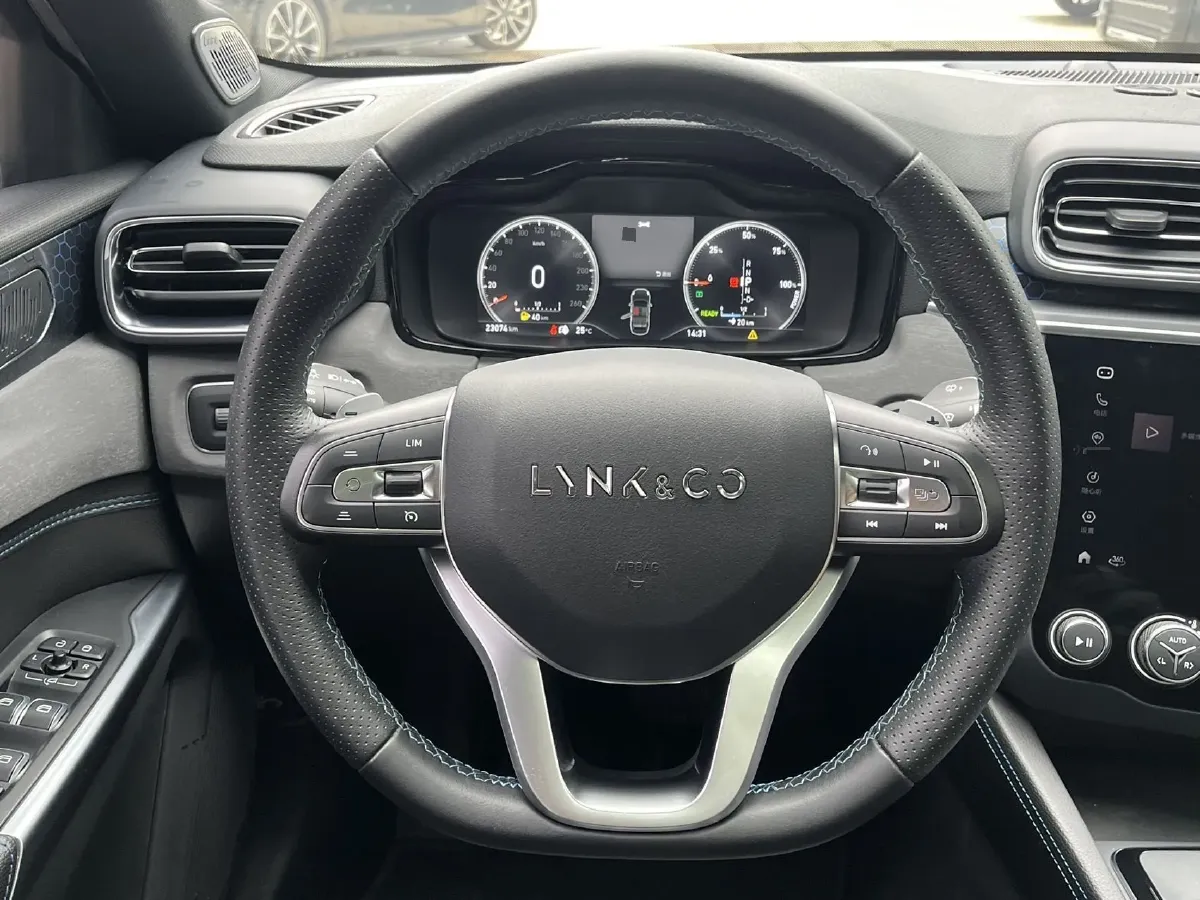 2021 LYNK&CO 03 New Energy 1.5T 180HP L3 7DCT PHEV 9.4KWH,autocango,china used car exporter,china ev exporter,chinese used car exporter,chinese used ev exporter