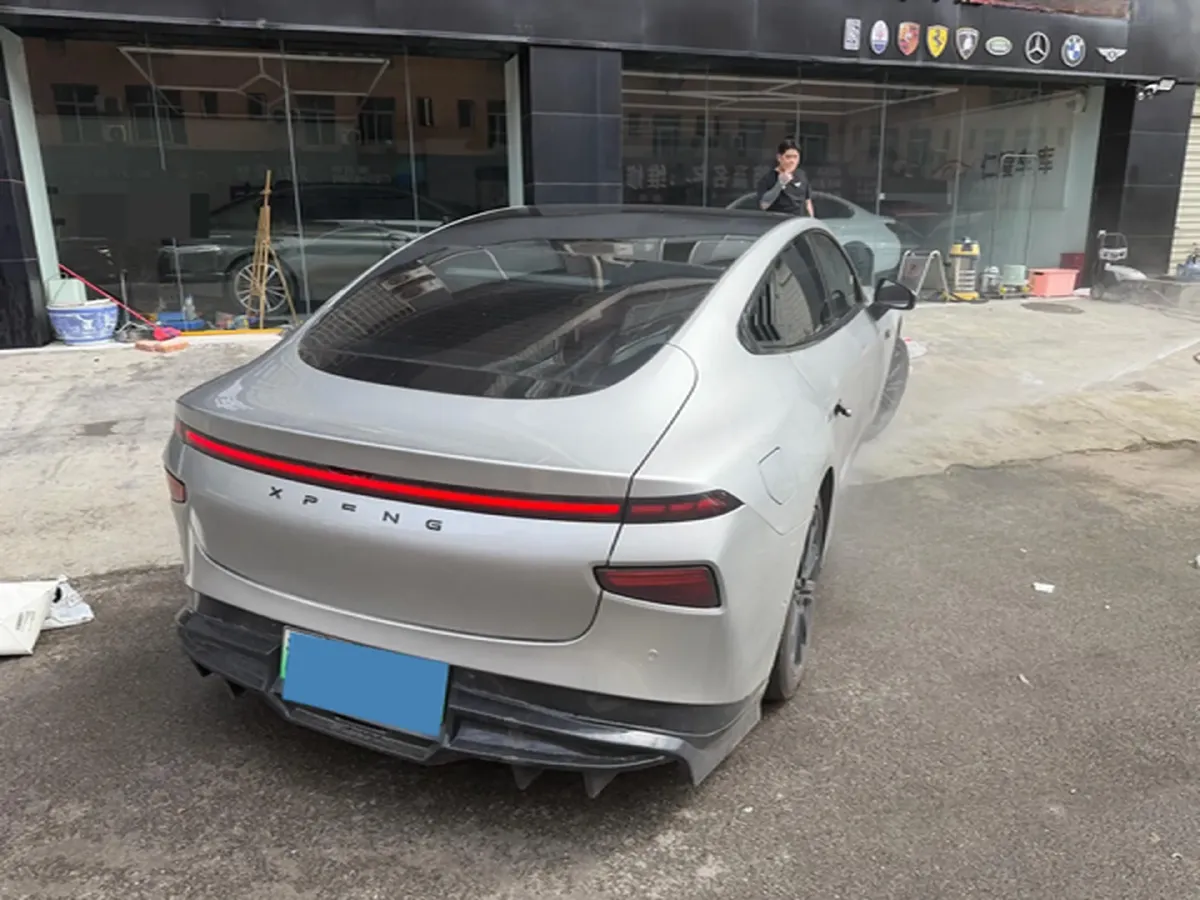 2020 Xpeng P7 BEV 80.9KWH,autocango,china used car exporter,china ev exporter,chinese used car exporter,chinese used ev exporter