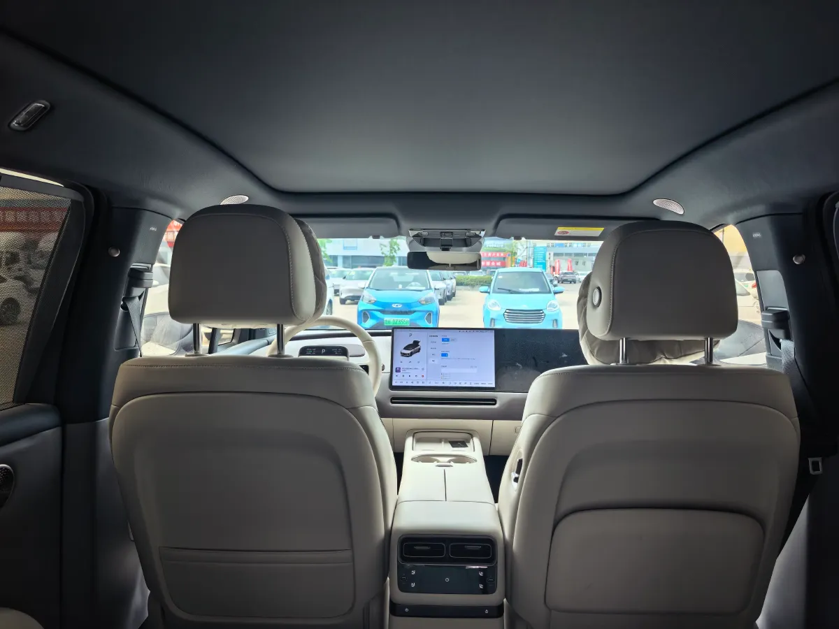 2025 Li i6 BEV,autocango,china used car exporter,china ev exporter,chinese used car exporter,chinese used ev exporter