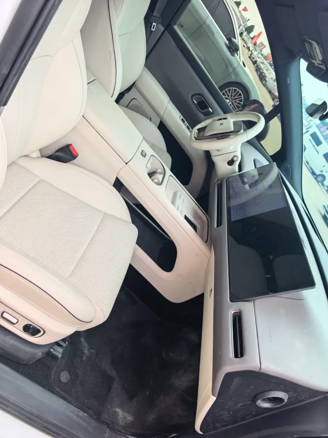 2025 Li i6 BEV,autocango,china used car exporter,china ev exporter,chinese used car exporter,chinese used ev exporter