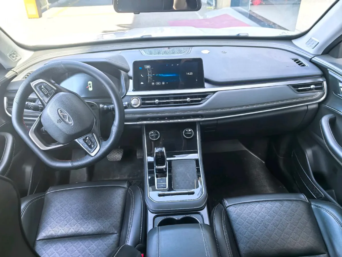 2020 Chery Tiggo 8 1.6T 197HP L4 7DCT,autocango,china used car exporter,china ev exporter,chinese used car exporter,chinese used ev exporter